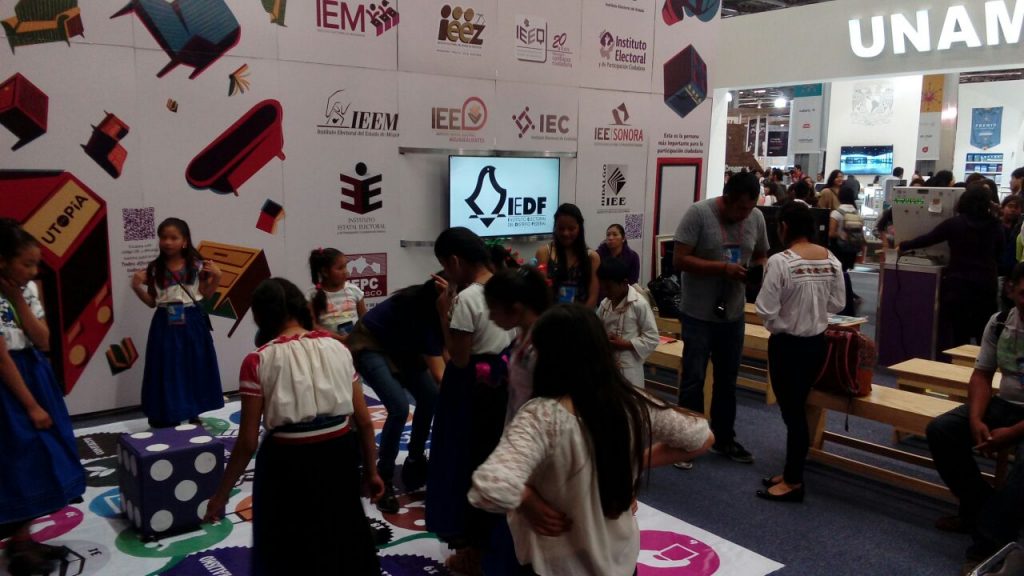 15967349_10155027335578901_1950585781_o