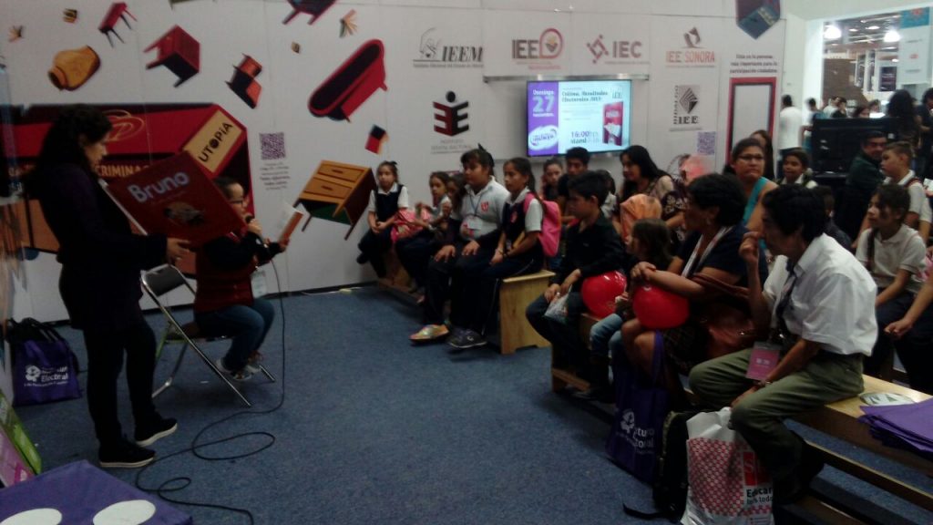 15991835_10155027337178901_781761563_o