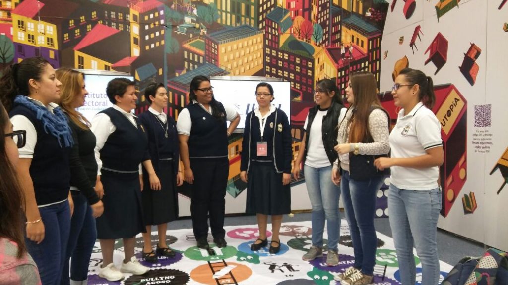 16009858_10155027339273901_1768934792_o