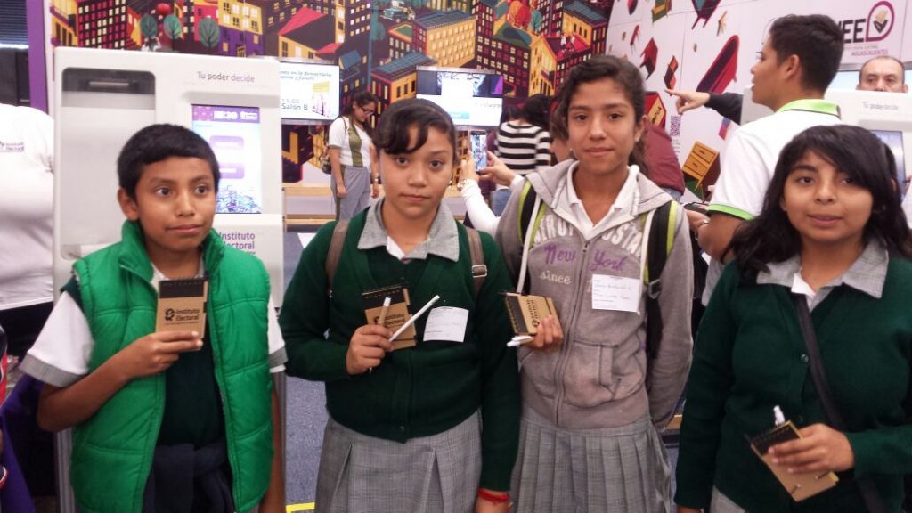 16010008_10155027341403901_954122552_o