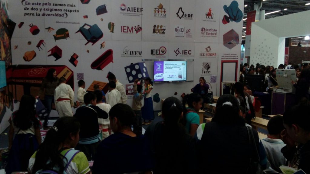 16010019_10155027335933901_778882227_o