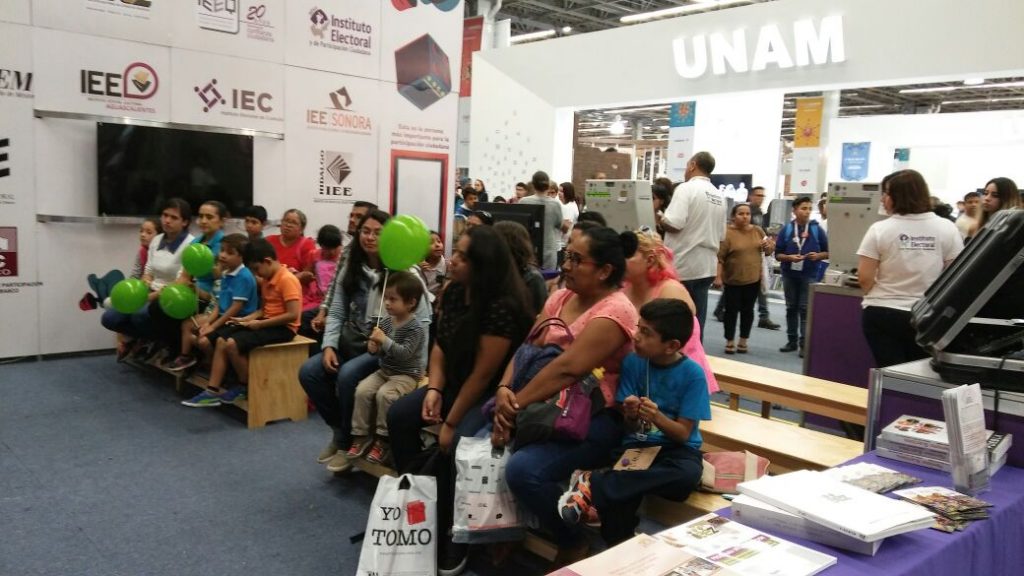 16010297_10155027335068901_303880911_o