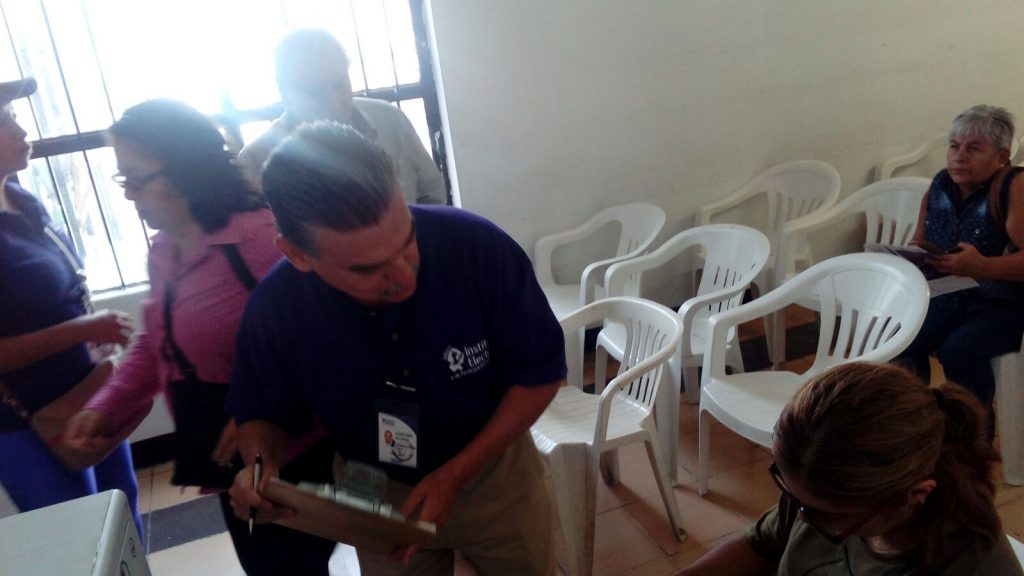 Capacitación a funcionarios