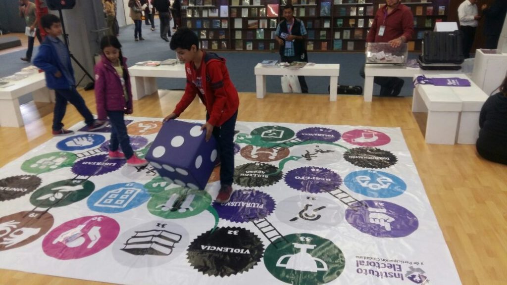 Estand IEPC Jalisco en FIL 2017