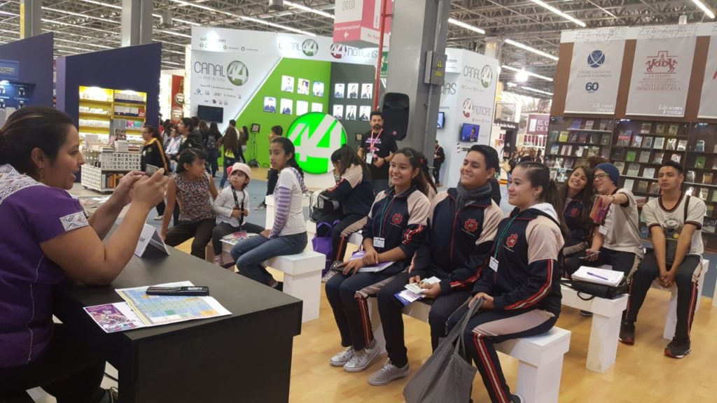 Estand IEPC Jalisco en FIL 2017