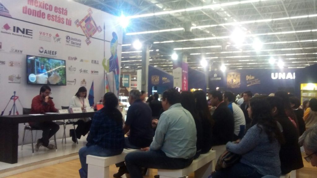 Estand IEPC Jalisco en FIL 2017