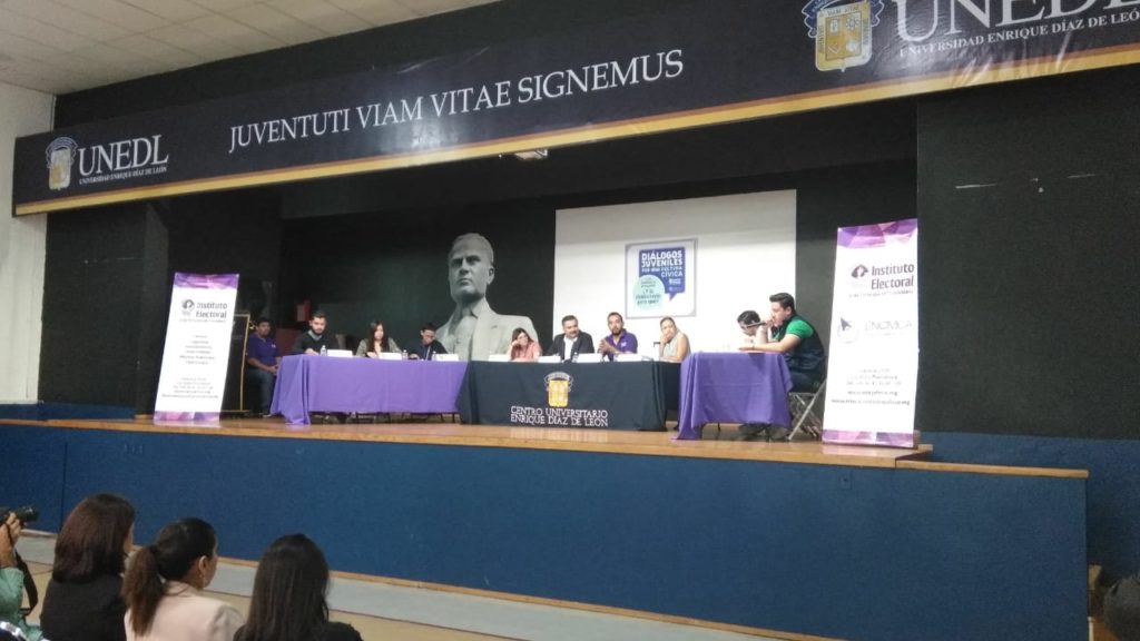 Universidad Enrique Díaz de León