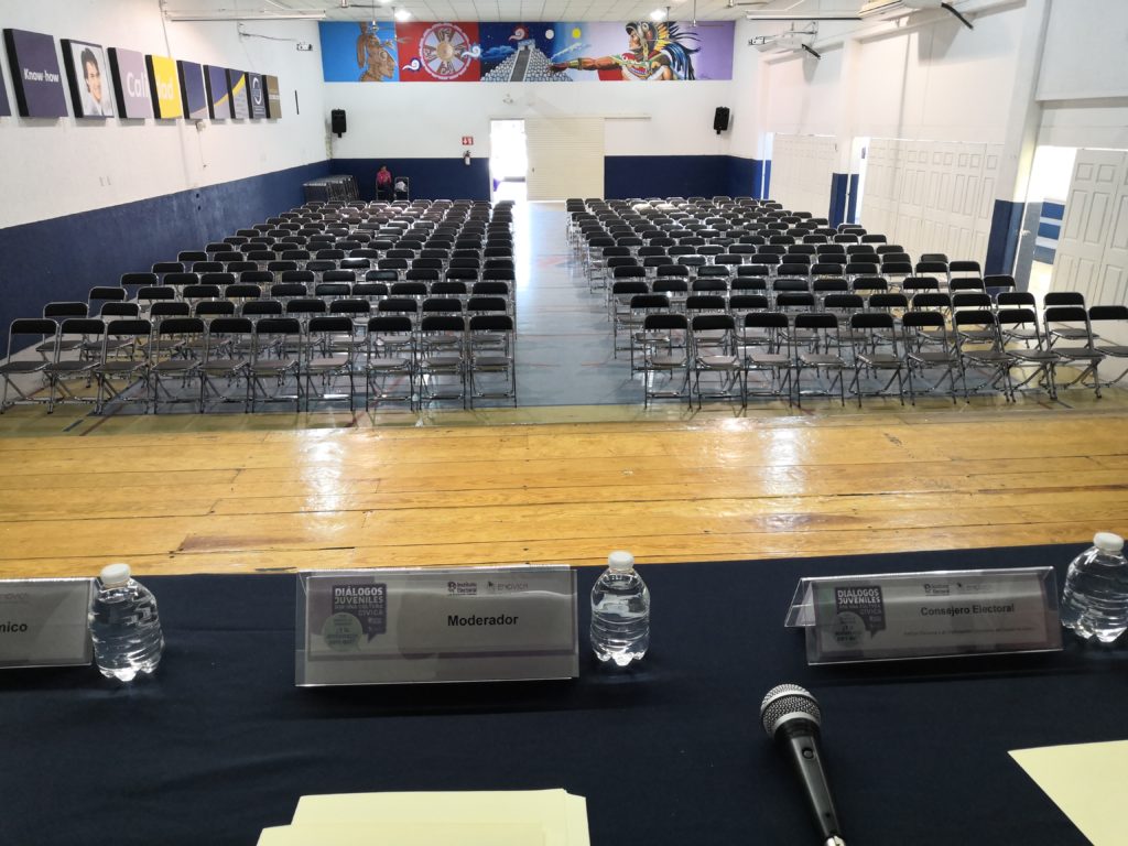 davUniversidad Enrique Díaz de León