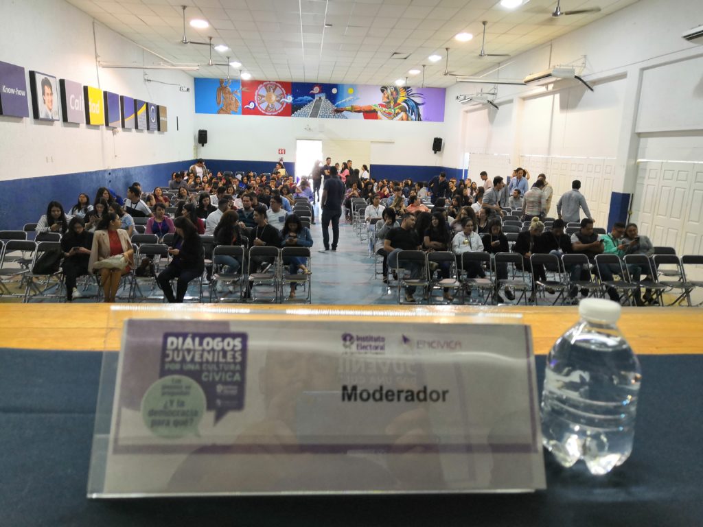 Universidad Enrique Díaz de León